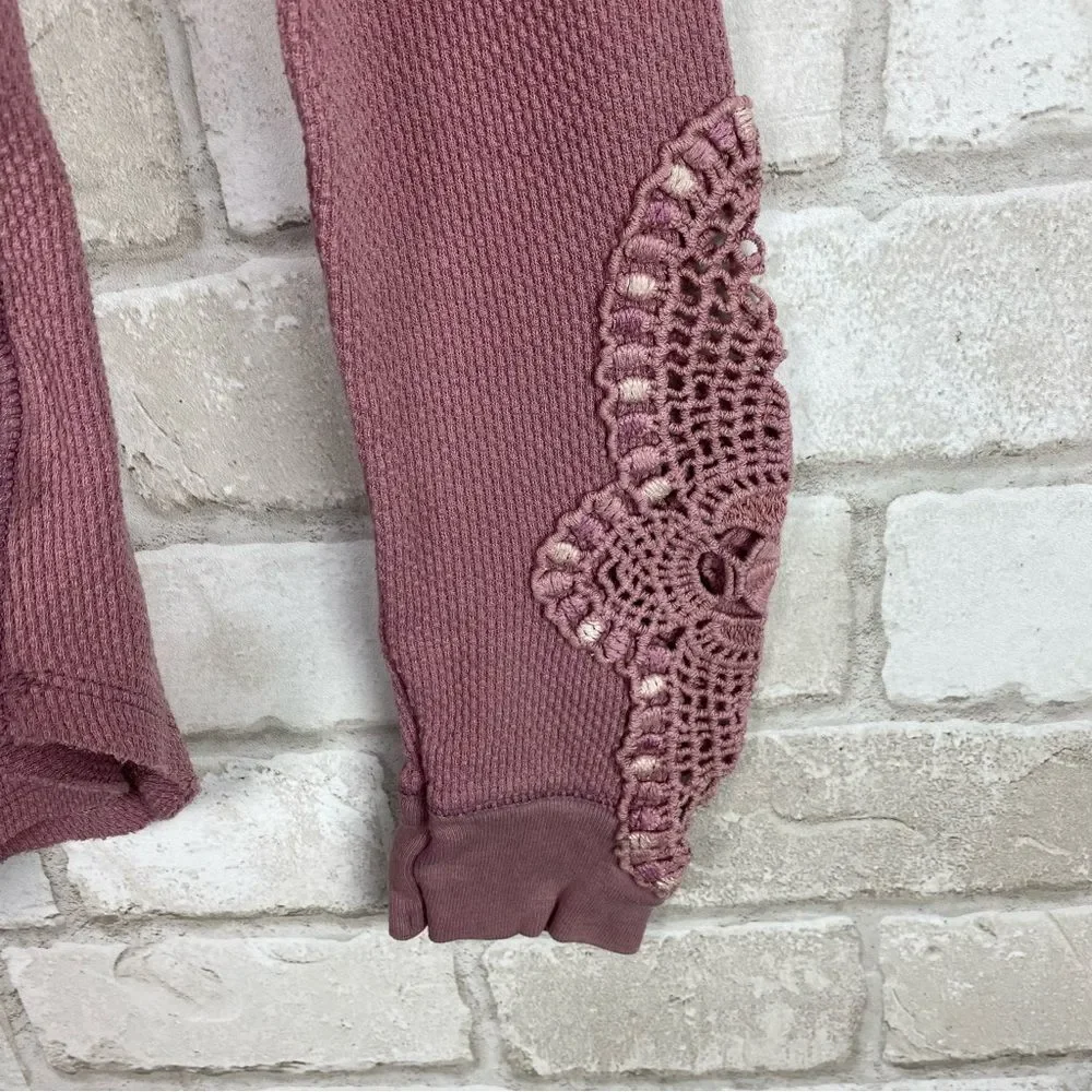 FP We The Free Synergy Cuff Thermal Pink Size M